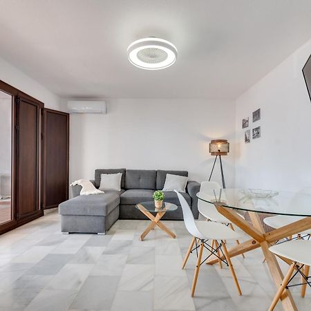 Apartamento Con Amplio Porche Y Bbq 베날마데나코스타 외부 사진