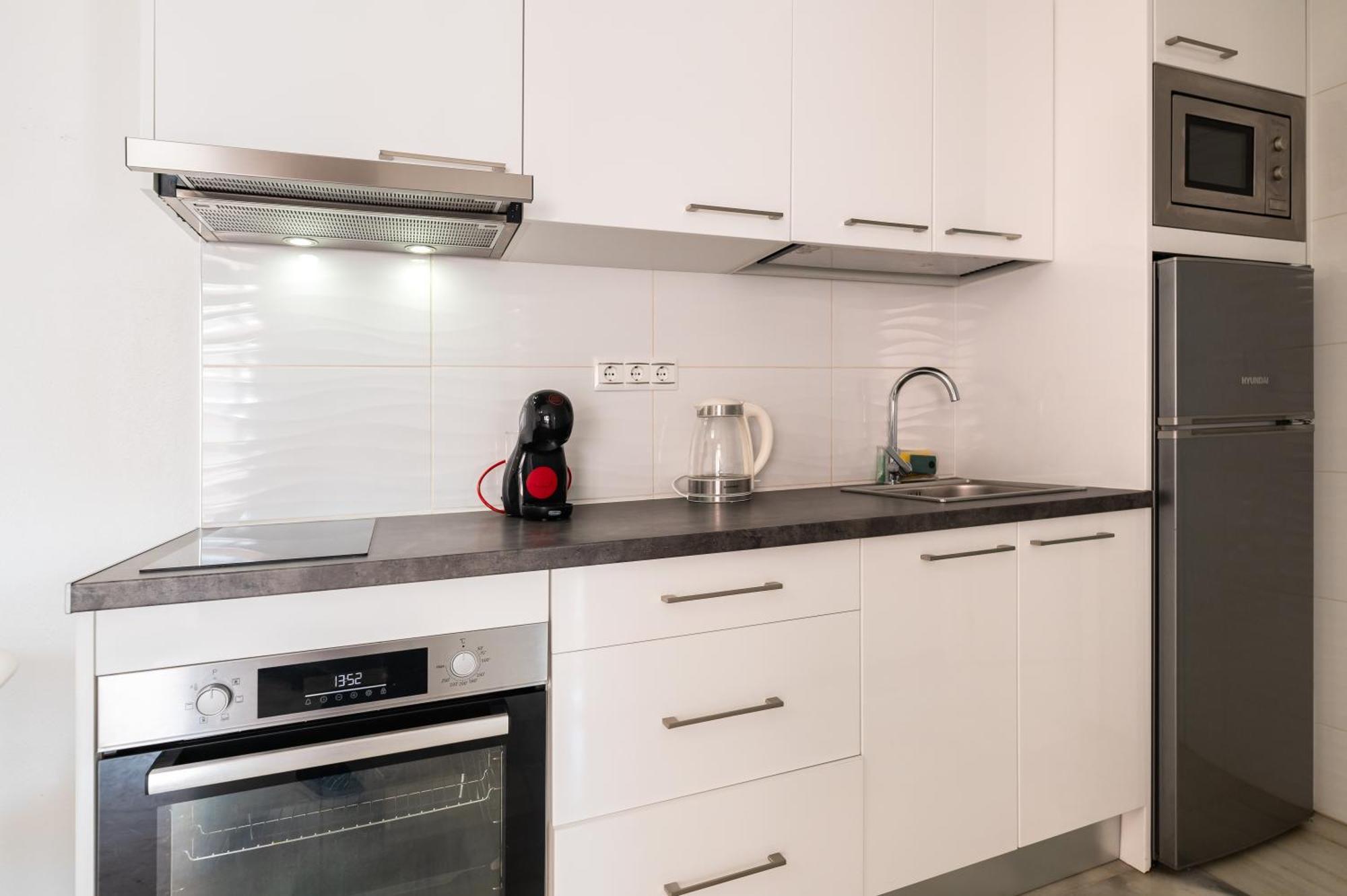 Apartamento Con Amplio Porche Y Bbq 베날마데나코스타 외부 사진